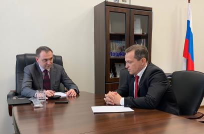 Актуальные вопросы поддержки МСП в строительной отрасли рассмотрели на встрече с представителем Минстроя России