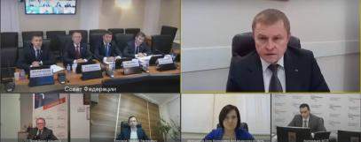 Александр Калинин принял участие в парламентских слушаниях в Совете Федерации на тему предпринимательства