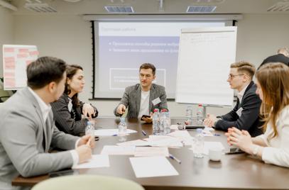 Артем Андросов стал участником стратегической сессии «Трудоустройство и занятость молодежи»