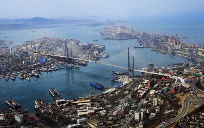 Эксперты: снижение минимального объема капвложений до 500 тысяч рублей привлечет в свободный порт Владивосток малый бизнес
