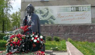 «Поклон тебе, сестричка!»: как родилась идея установки первого в России памятника фронтовичкам
